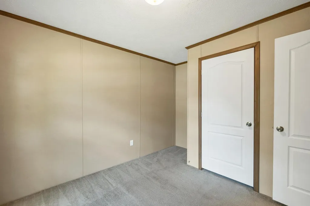 68 Barberry Lane Raymond NH 03077
