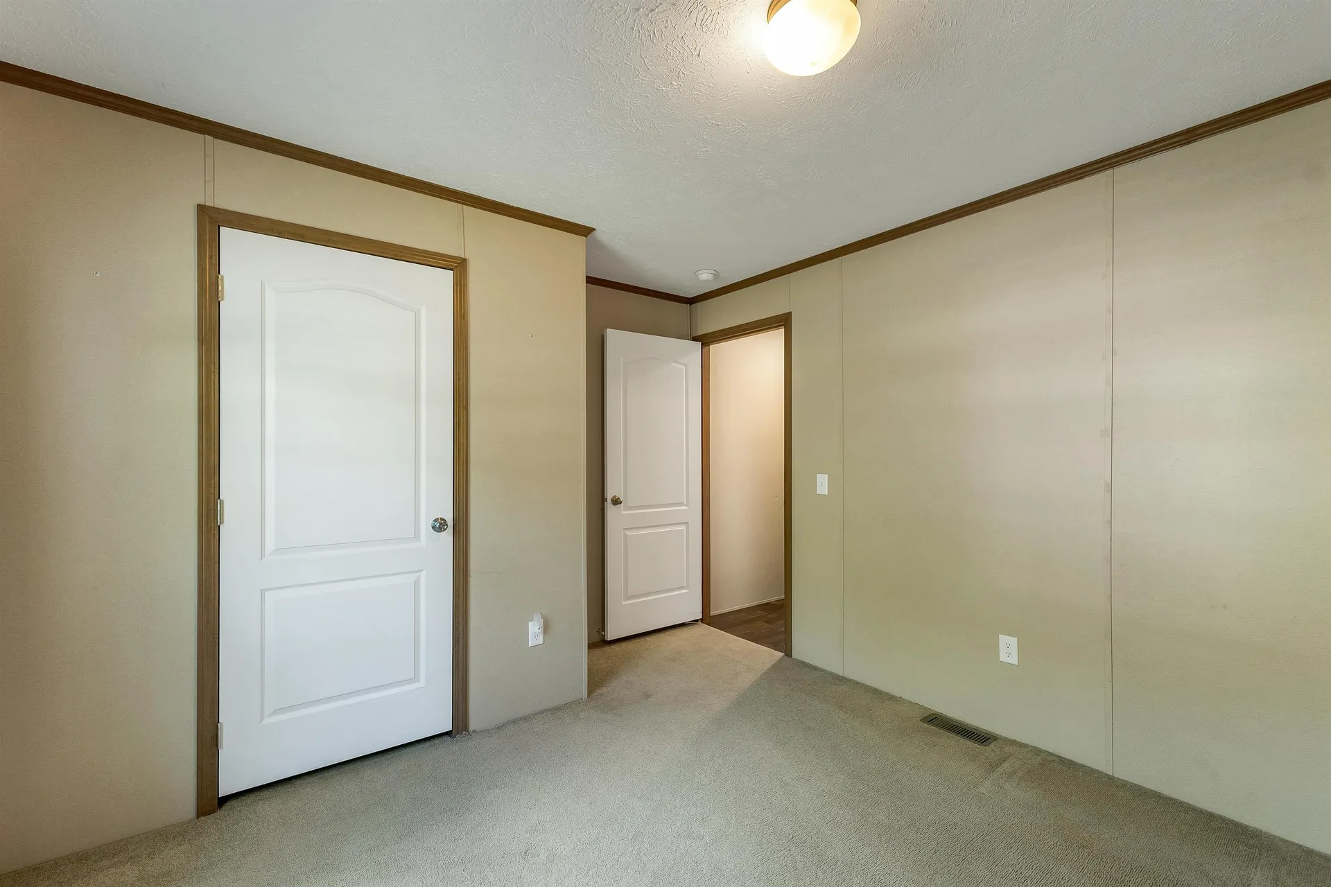 68 Barberry Lane Raymond NH 03077