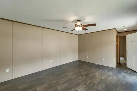 68 Barberry Lane Raymond NH 03077