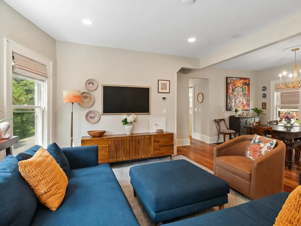 54 Bayview Street Burlington VT 05401