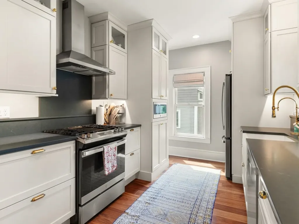 54 Bayview Street Burlington VT 05401