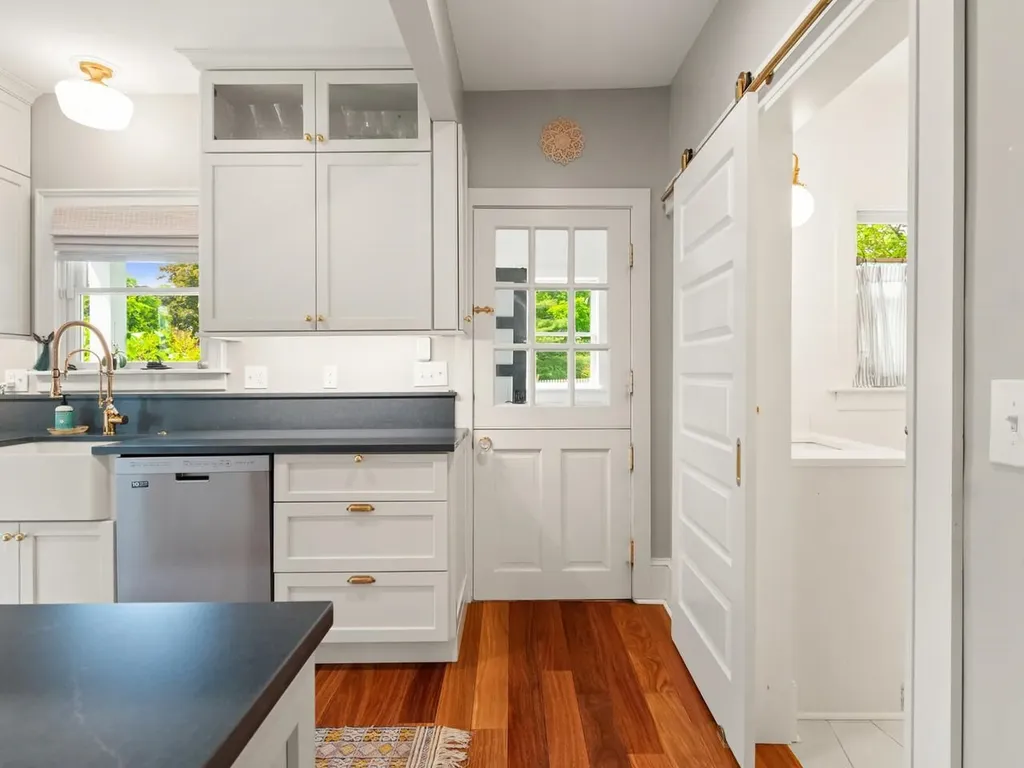 54 Bayview Street Burlington VT 05401