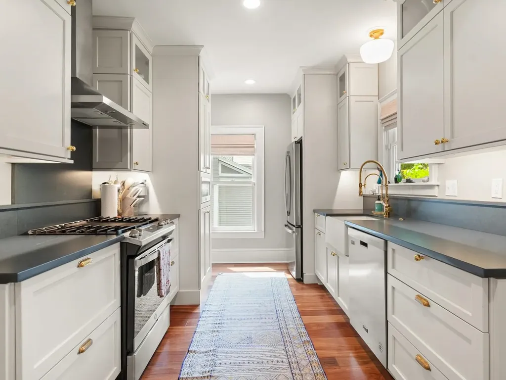 54 Bayview Street Burlington VT 05401