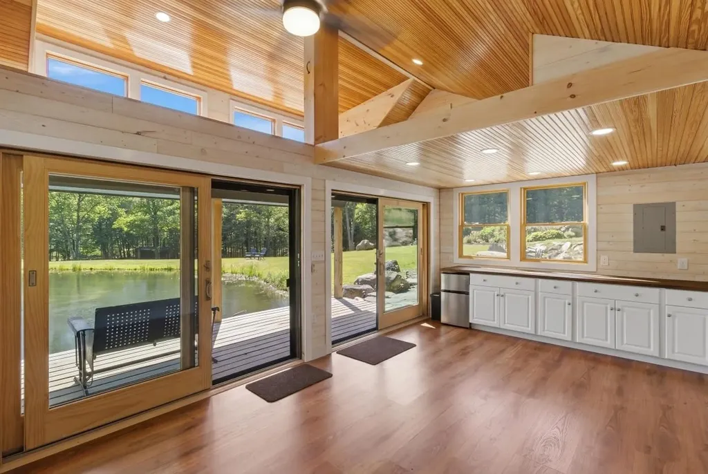 1100 Hougtonville Road Grafton VT 05146