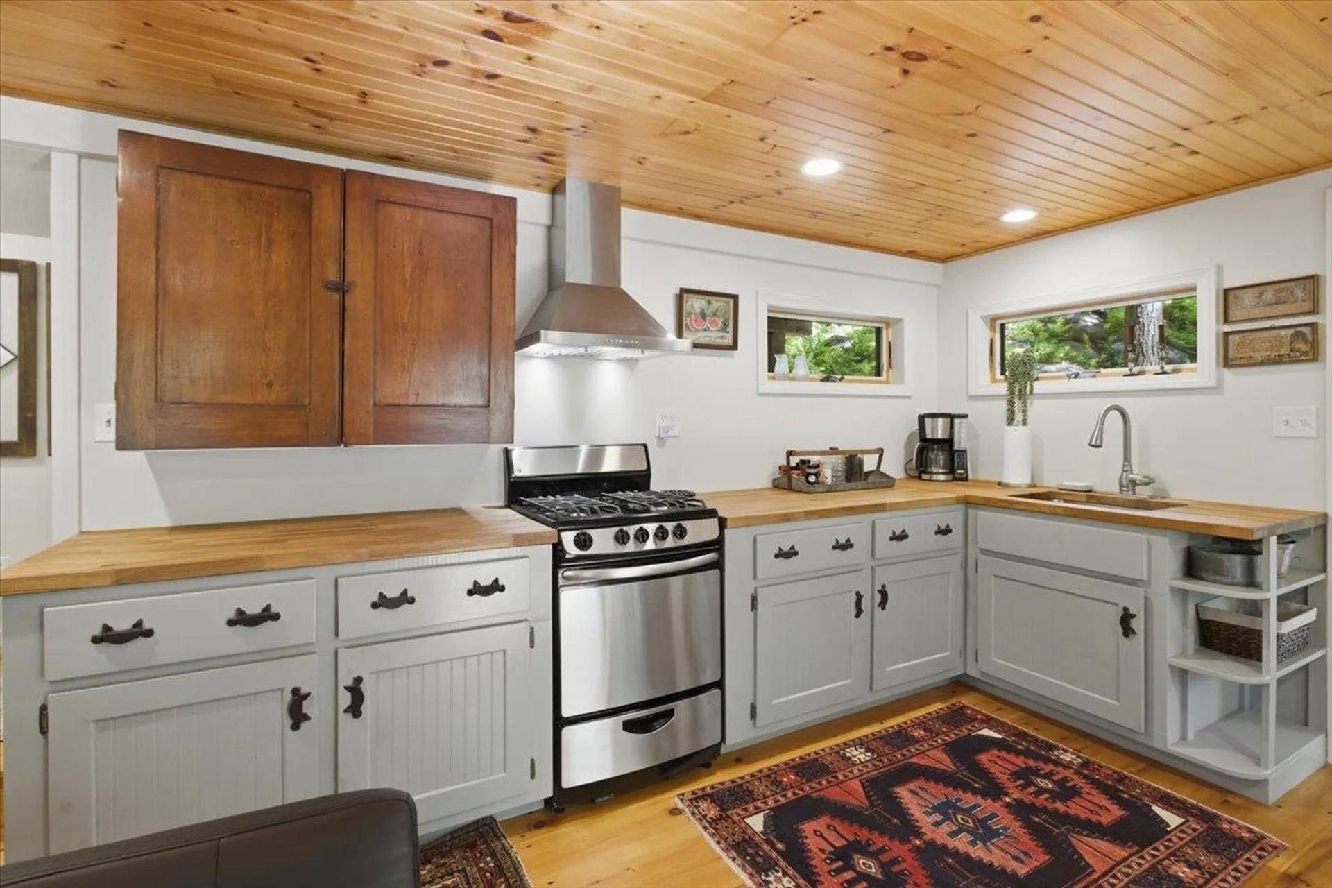 1100 Hougtonville Road Grafton VT 05146