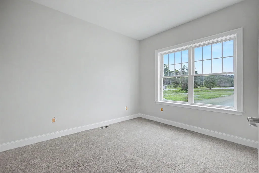 131 Merrimack Street Hooksett NH 03106