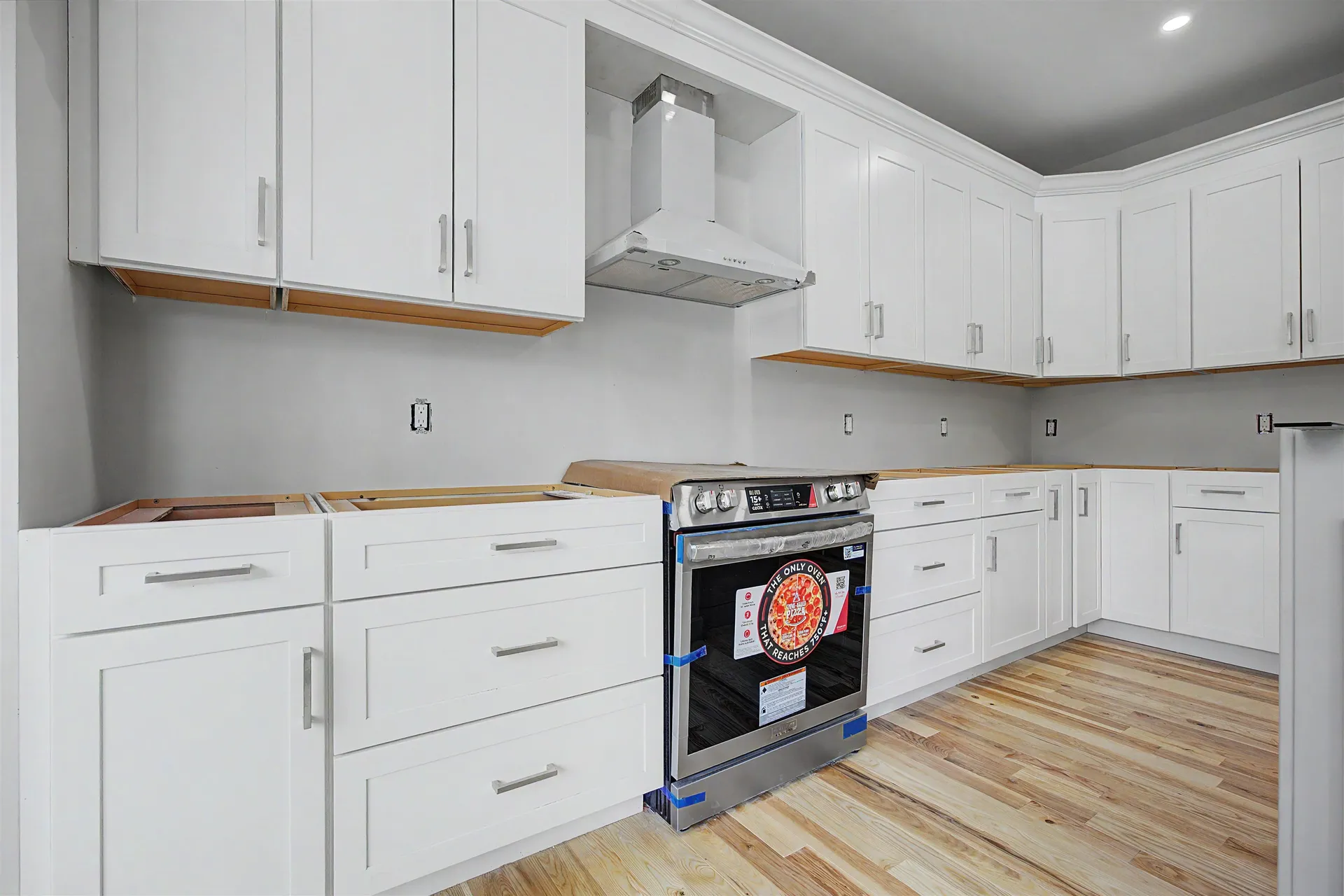 131 Merrimack Street Hooksett NH 03106
