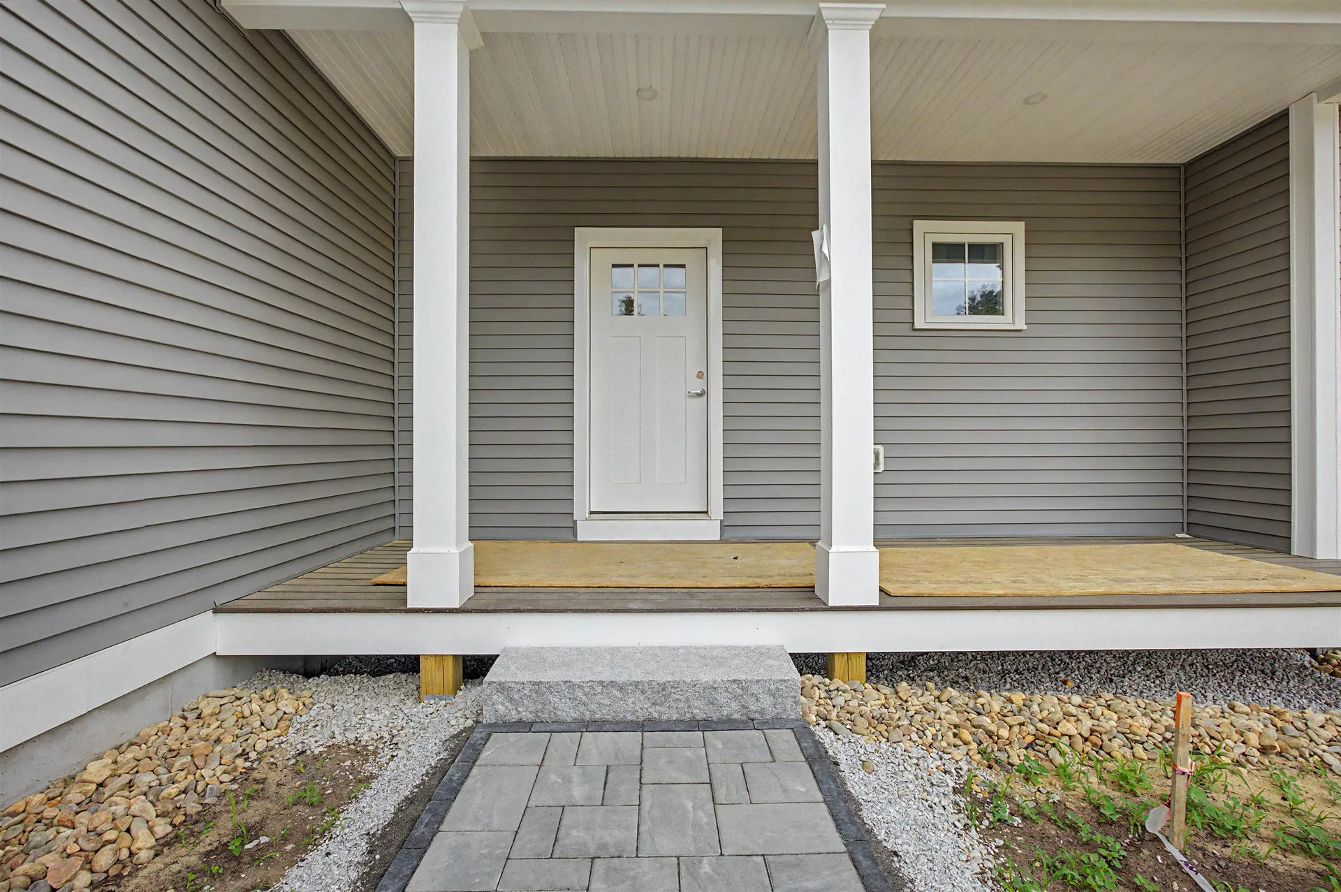 131 Merrimack Street Hooksett NH 03106