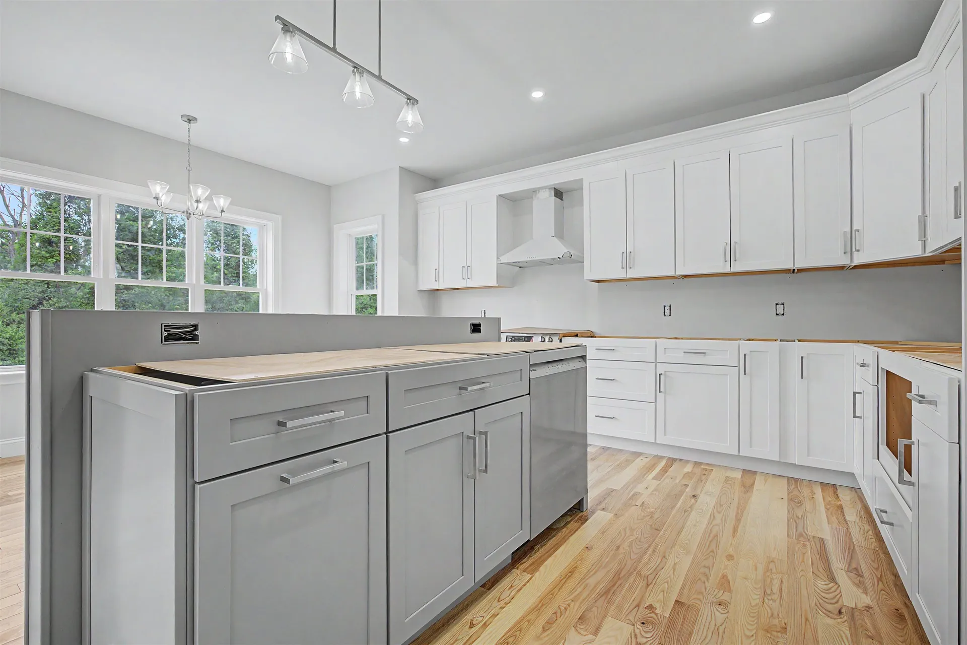 131 Merrimack Street Hooksett NH 03106