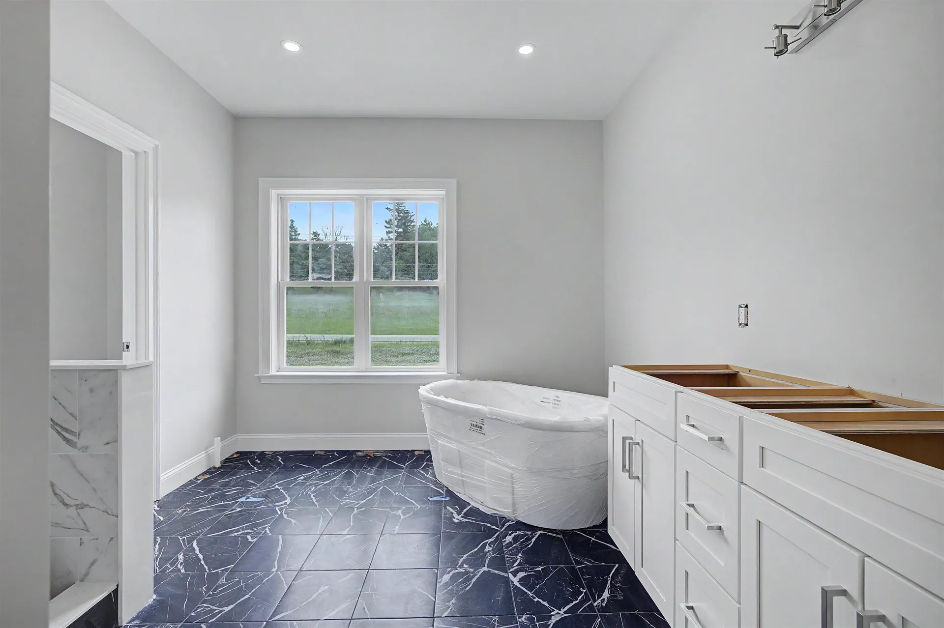 131 Merrimack Street Hooksett NH 03106