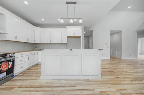 131 Merrimack Street Hooksett NH 03106