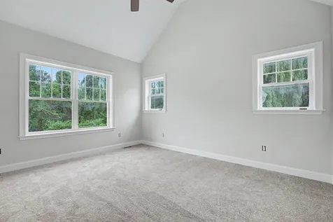 131 Merrimack Street Hooksett NH 03106