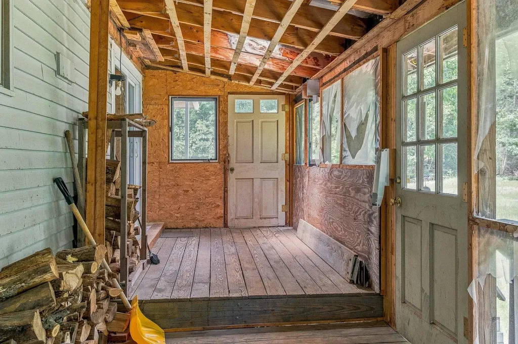 99 Pine Ridge Road Middleton NH 03887