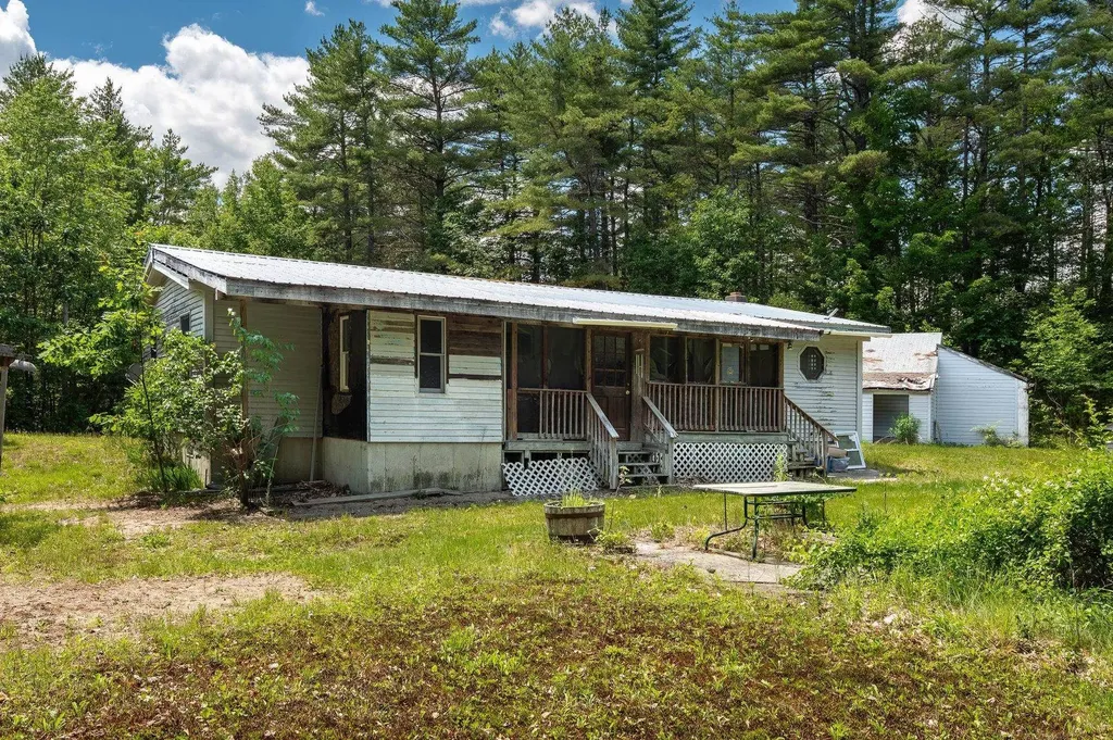 99 Pine Ridge Road Middleton NH 03887