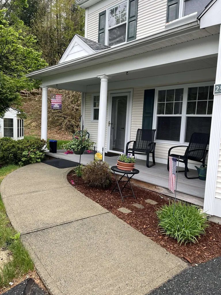 25 Linden Drive Lebanon NH 03784