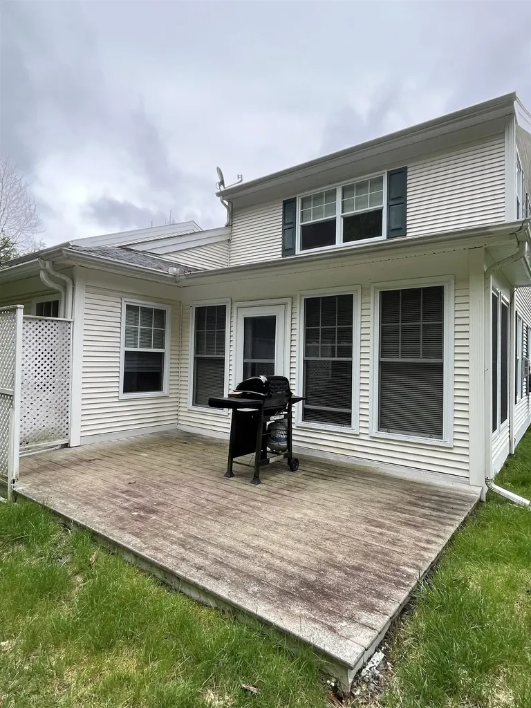 25 Linden Drive Lebanon NH 03784