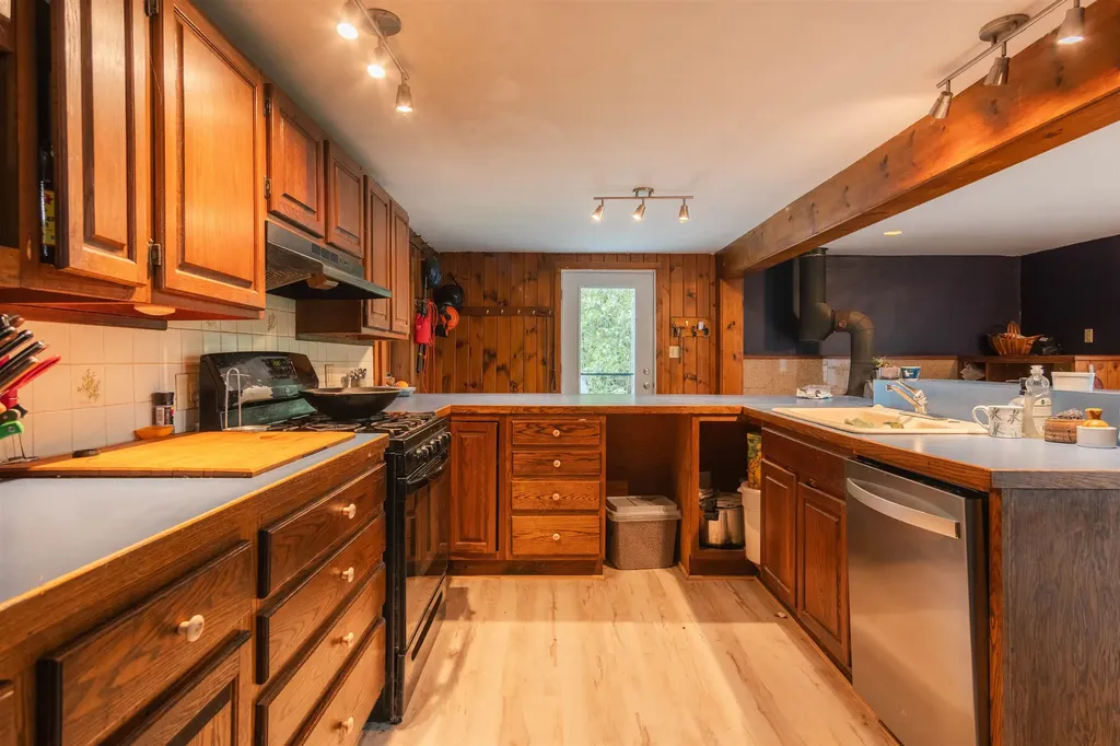 68 Riding Stable Road Johnson VT 05656