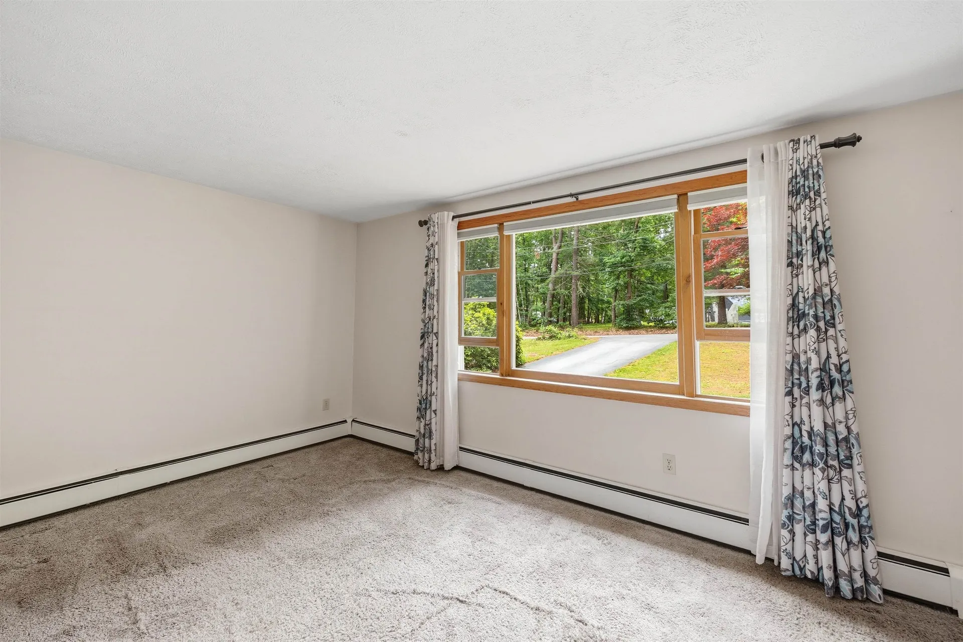 79 Lynchville Park Road Goffstown NH 03045