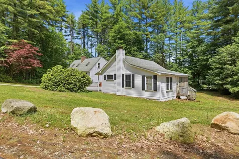 79 Lynchville Park Road Goffstown NH 03045