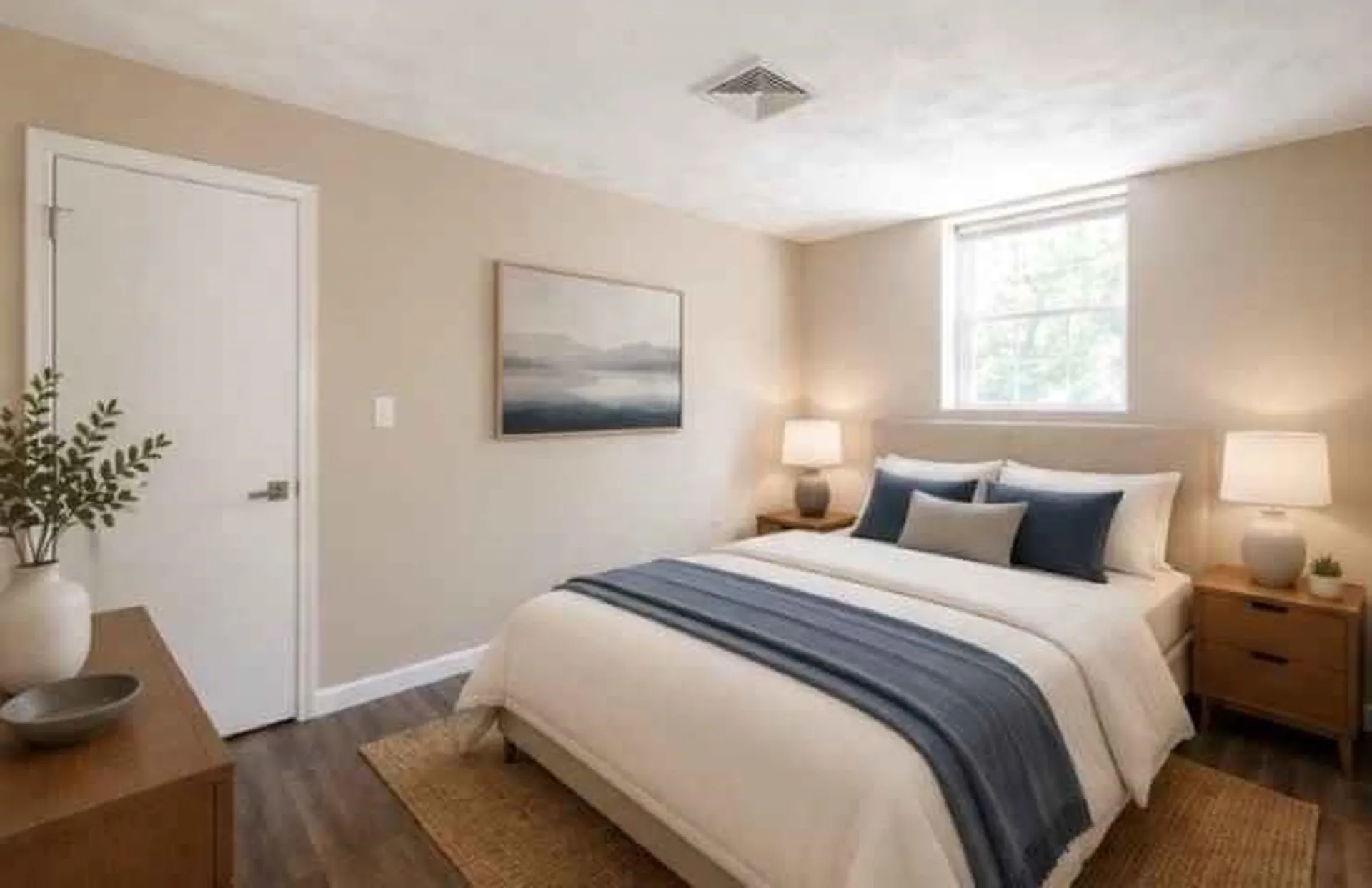 7 Louisburg Square Nashua NH 03060