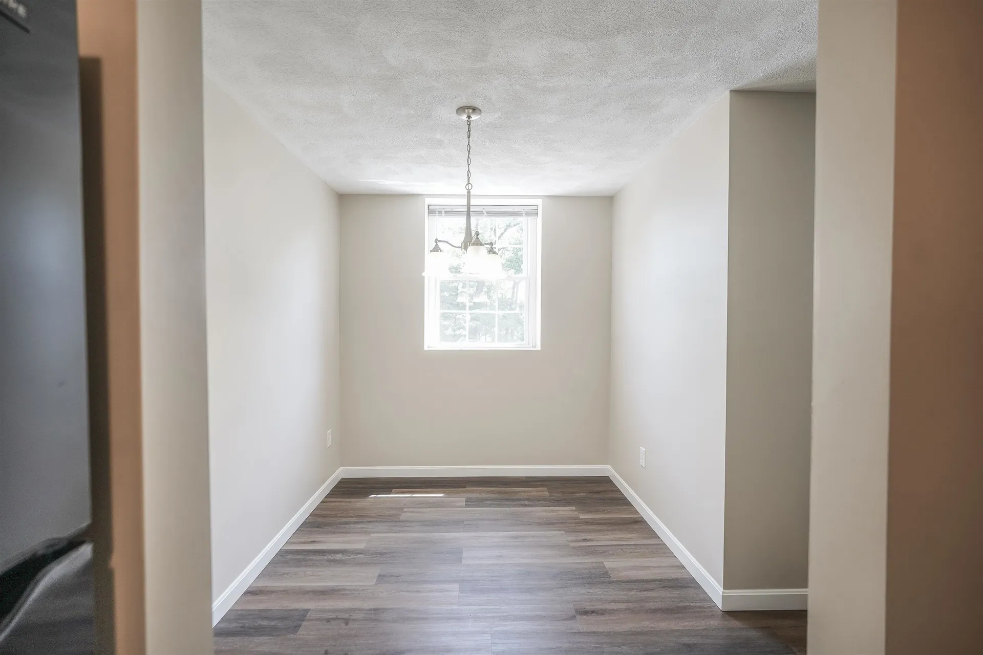 7 Louisburg Square Nashua NH 03060
