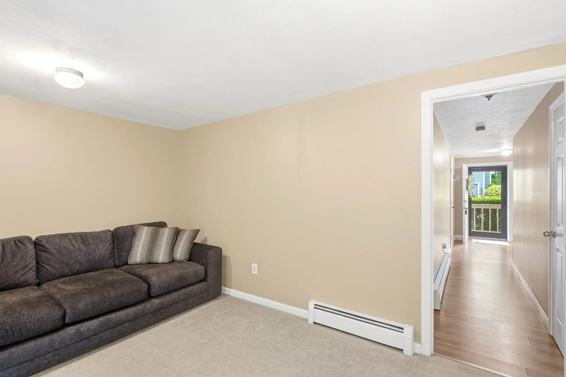 12 Walnut Circle Merrimack NH 03054