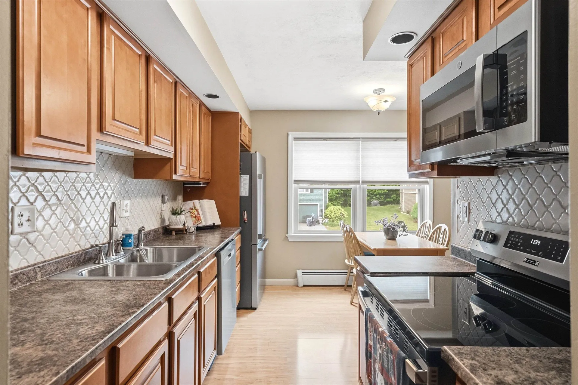 12 Walnut Circle Merrimack NH 03054