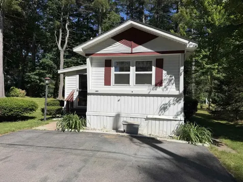 6 Hidden Trail Nashua NH 03062