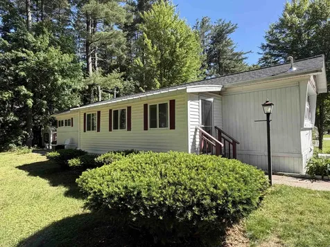 6 Hidden Trail Nashua NH 03062