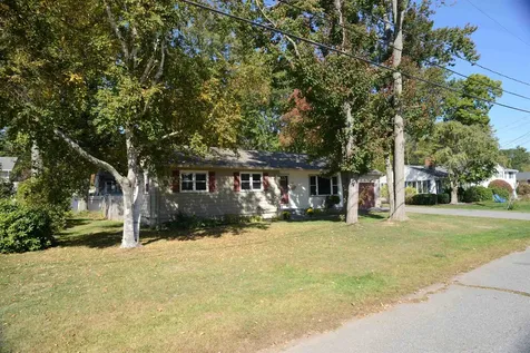 311 Mckinley Road Portsmouth NH 03801