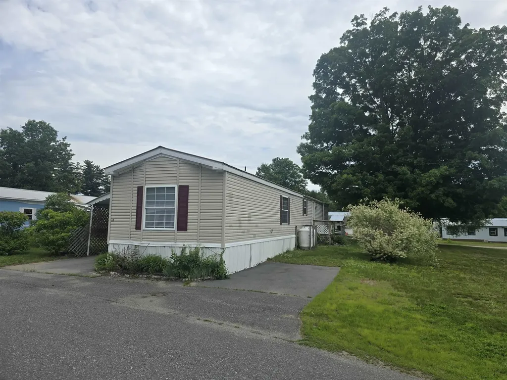 7 Crown Point Drive Charlestown NH 03603