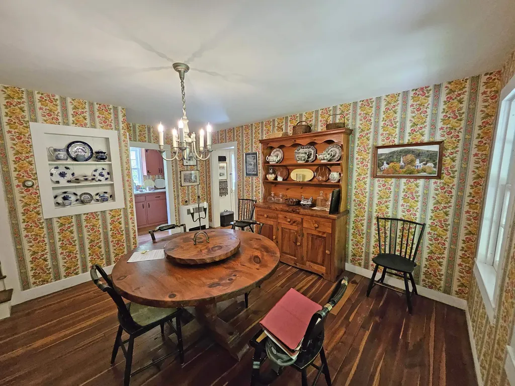 268 South Wardsboro Road Newfane VT 05345