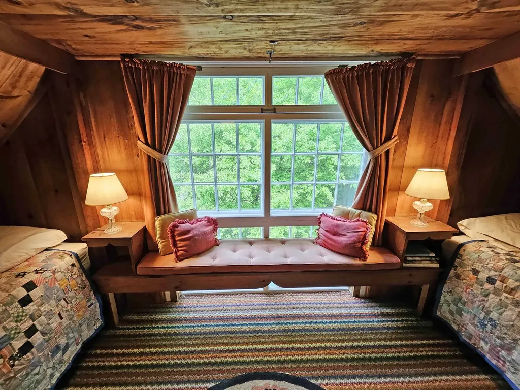 268 South Wardsboro Road Newfane VT 05345