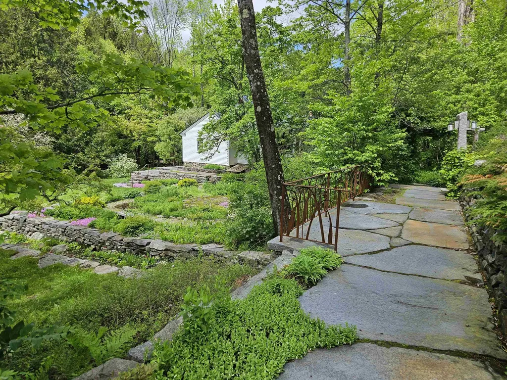 268 South Wardsboro Road Newfane VT 05345