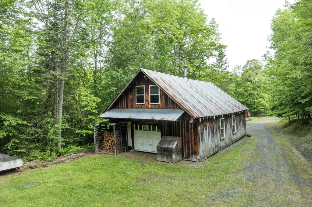 246 Old City Falls Road Strafford VT 05072