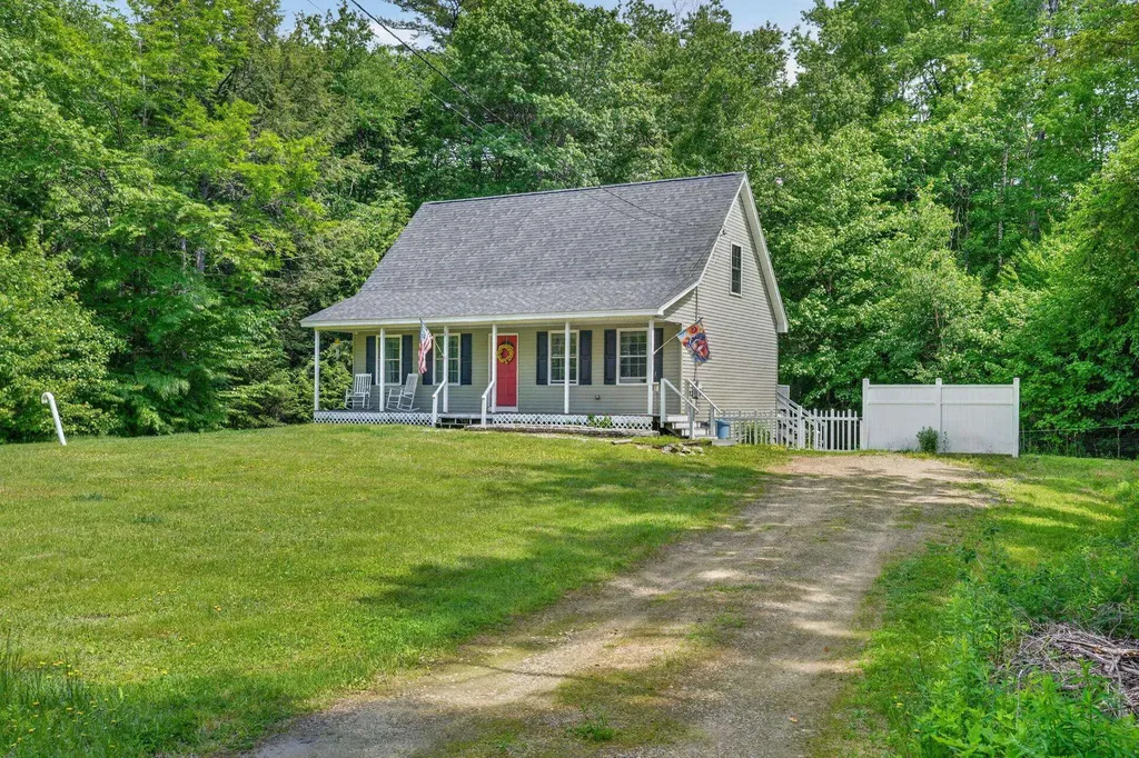 126 Rogers Road Barnstead NH 03225