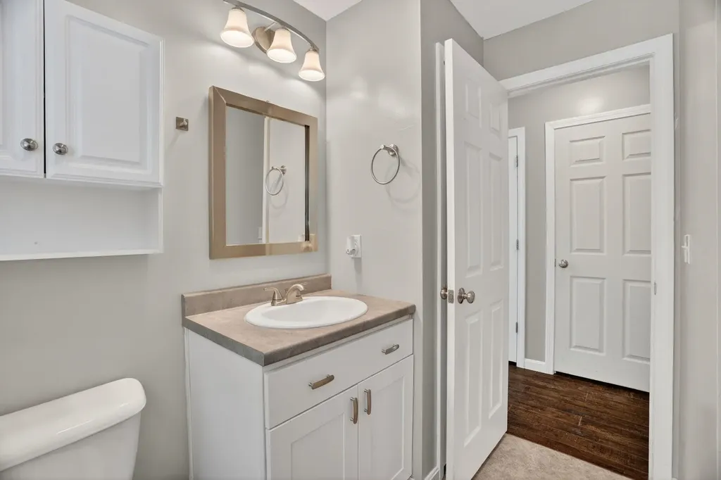126 Rogers Road Barnstead NH 03225