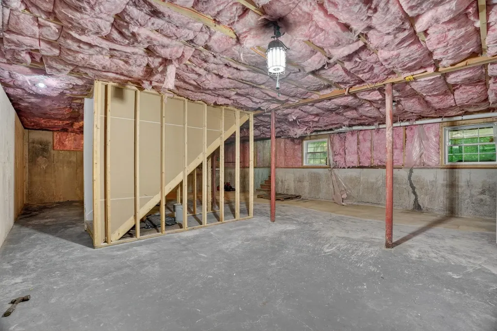 126 Rogers Road Barnstead NH 03225