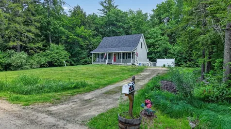 126 Rogers Road Barnstead NH 03225