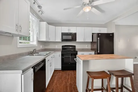 126 Rogers Road Barnstead NH 03225