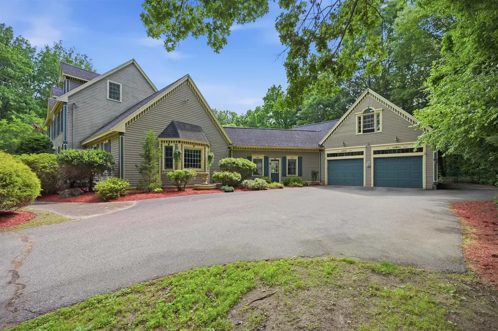 7 Mankill Brook Road Plaistow NH 03865
