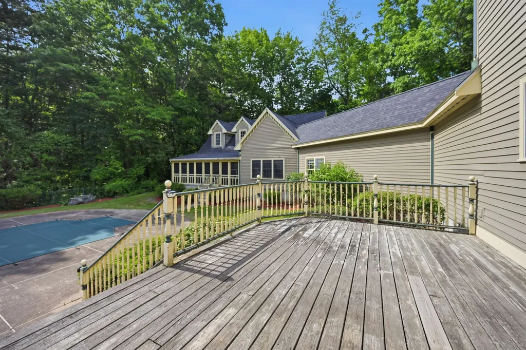 7 Mankill Brook Road Plaistow NH 03865
