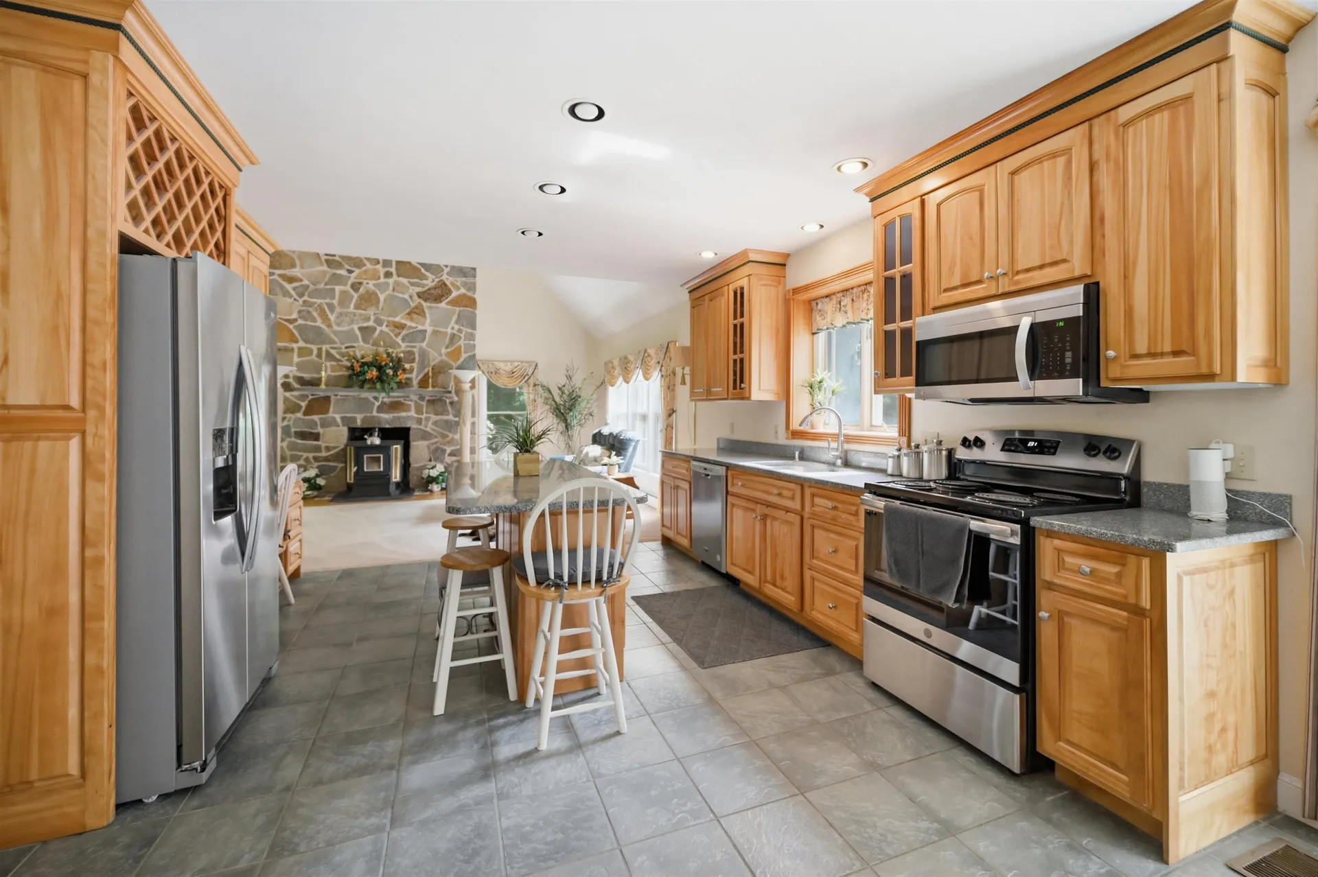 7 Mankill Brook Road Plaistow NH 03865