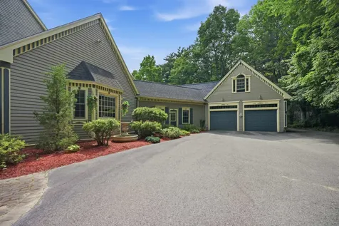 7 Mankill Brook Road Plaistow NH 03865
