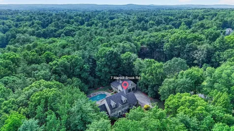 7 Mankill Brook Road Plaistow NH 03865