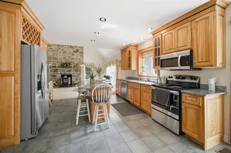 7 Mankill Brook Road Plaistow NH 03865