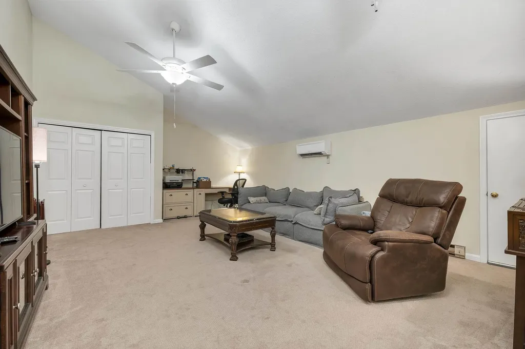 227 Main Street Lincoln NH 03251