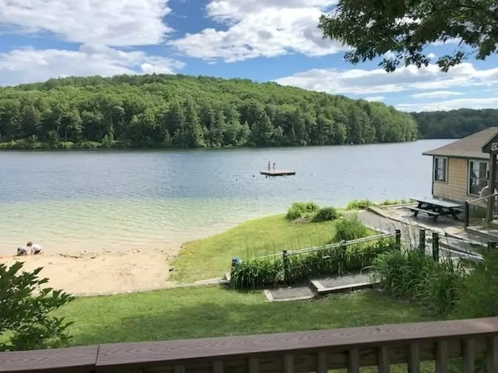 138 Cunningham Pond Road Peterborough NH 03458