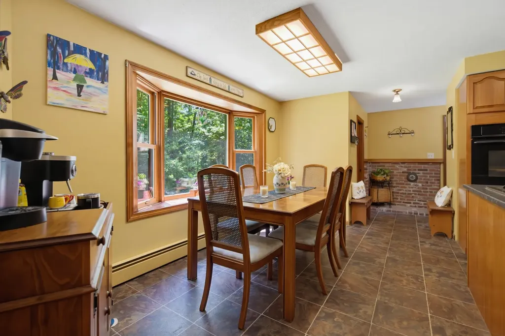 138 Cunningham Pond Road Peterborough NH 03458