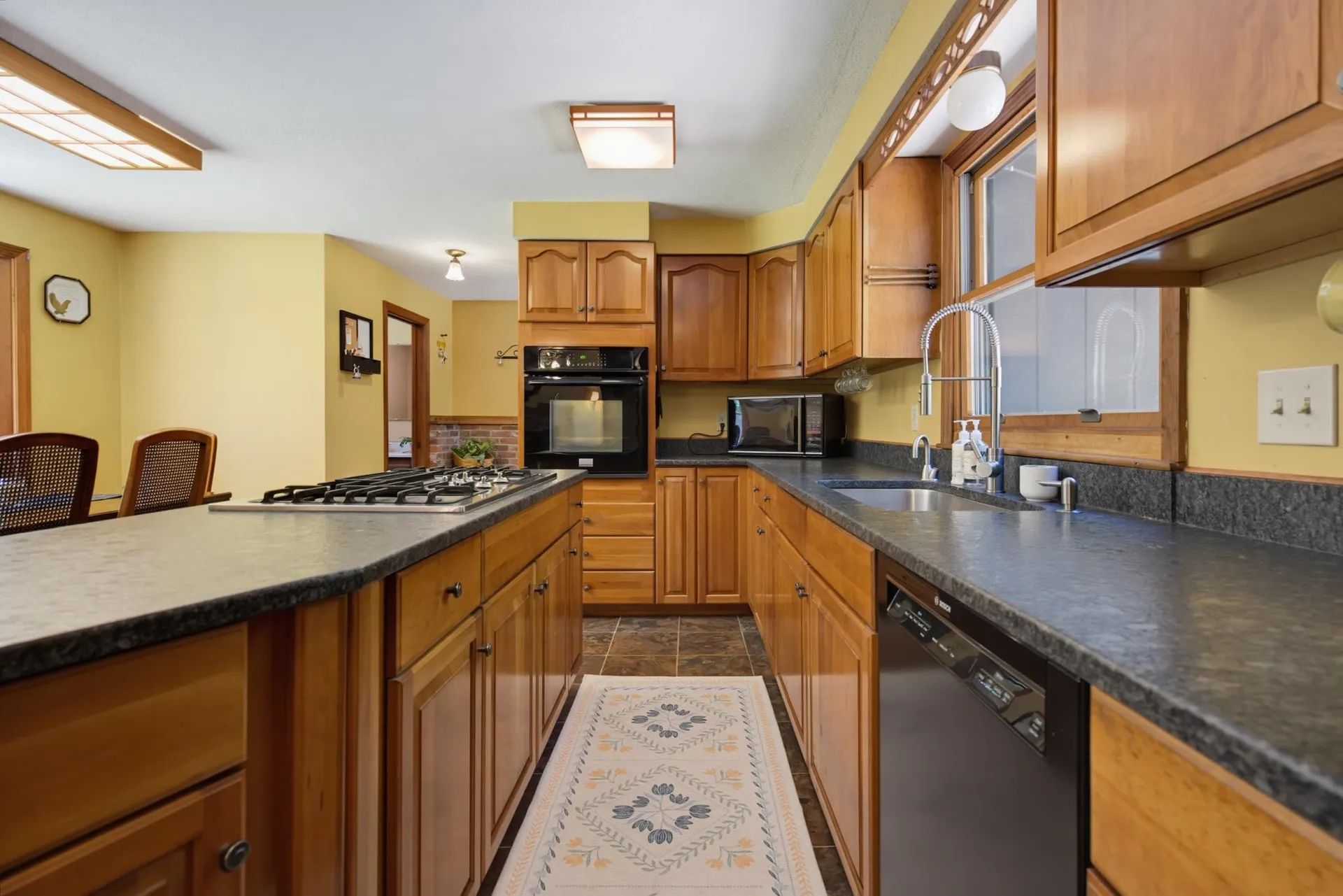 138 Cunningham Pond Road Peterborough NH 03458